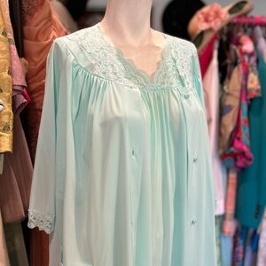 Vintage Dreamy Rosebud Sleep Set